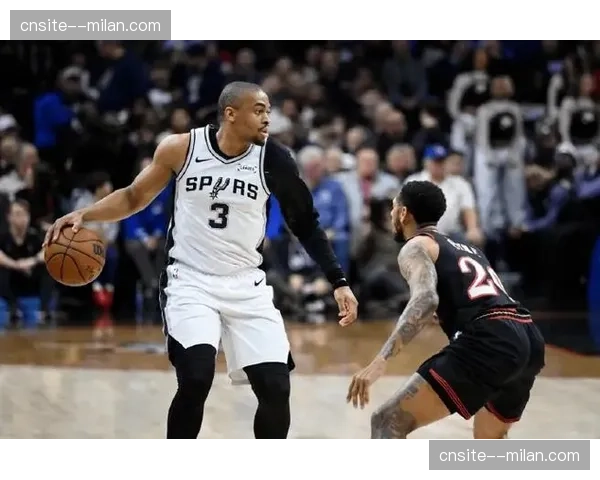 马刺约翰逊采用非常规轮换策略 文班亚马替补出战终结对手连胜 马刺约翰逊采用非常规轮换策略 文班亚马替补出战终结对手连胜